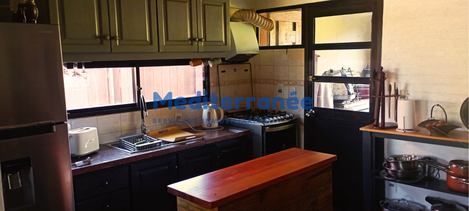 Excelente y Sólida Casa en Venta con Todas las Comodidades - imagen 1